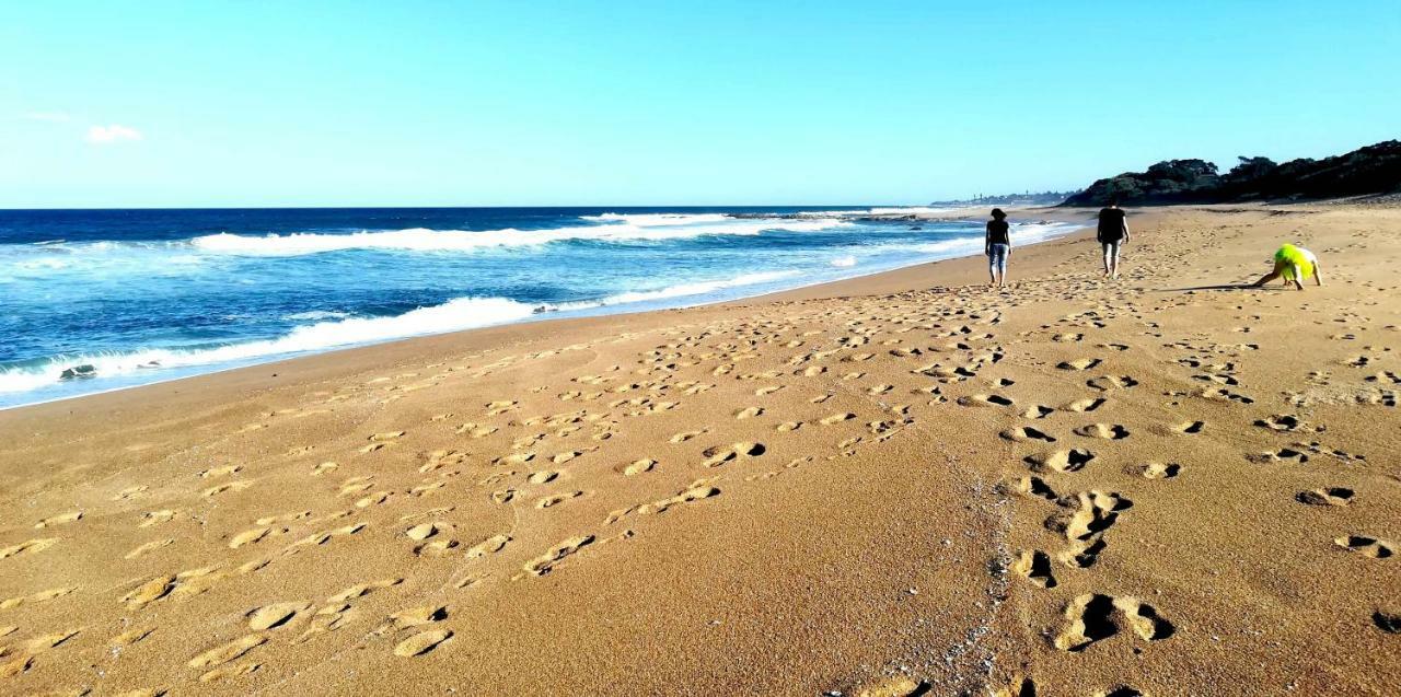 Blue Space Beach House Port Shepstone Bagian luar foto